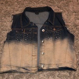 2 toned vest